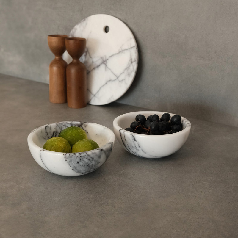 Ensemble de bols élégants (2 pièces), 100% marbre de Sicile Lila, 5,9 pouces de diamètre x 2,4 pouces de hauteur | Superbe finition blanche | Parfait pour servir des salades, des collations et des desserts | Ajoute une touche de luxe à n'importe quelle table