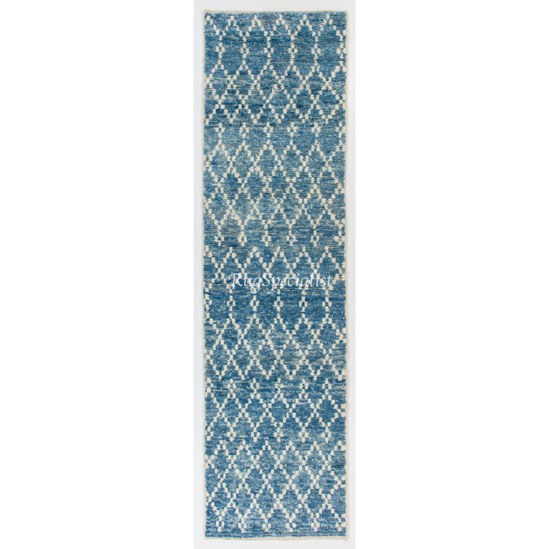 Tapis de couloir marocain berbère Tulu en bleu clair. 100 laine