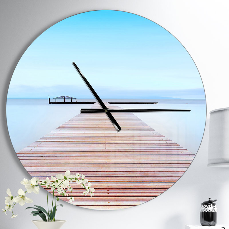 Jetée en bois dans une atmosphère froide - horloge murale moderne, Moyen