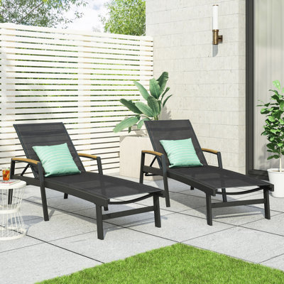 Alfredo Outdoor Mesh Chaise Loung