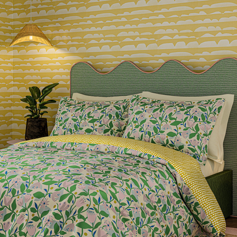 Dancing Daisies Cotton Floral Duvet Cover Set with Pillowcases Included, King Size Duvet Cover + 2 Pillowcases