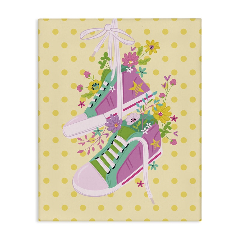  «Preppy Floral Sneakers», art mural sur toile par Lisa Perry White, H 48 po x l 36 po