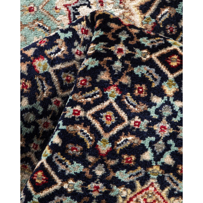 Classic One-of-a-Kind 2' 6" X 8' 1" Hand Knotted Area Rug