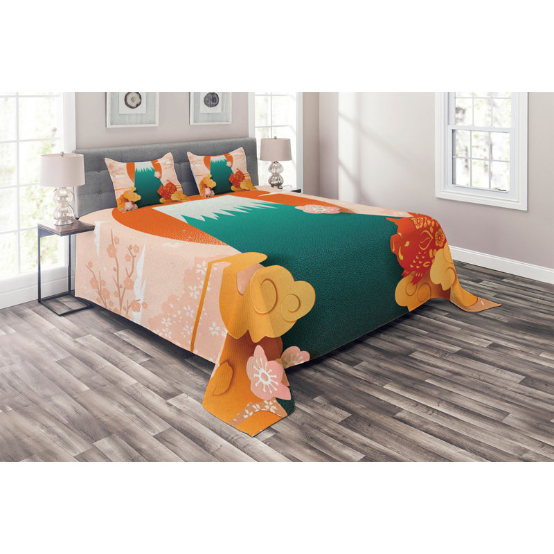 Eclectic Polyester Coverlet, Queen Bedspread + 2 Shams