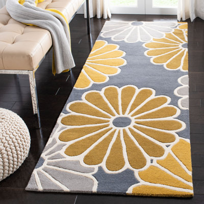 Tapis floral en laine et viscose touffeté à la main Carolette