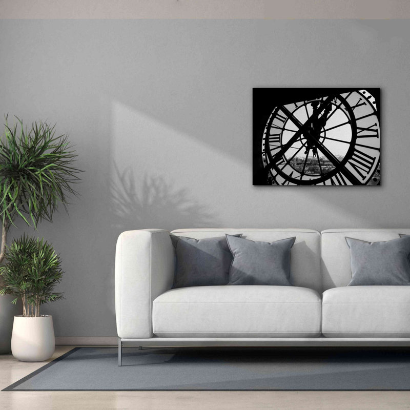 «Tour de l'horloge» par Design Fabrikken, estampe numérique sur toile, H 26 po x l 34 po x P 1,5 po