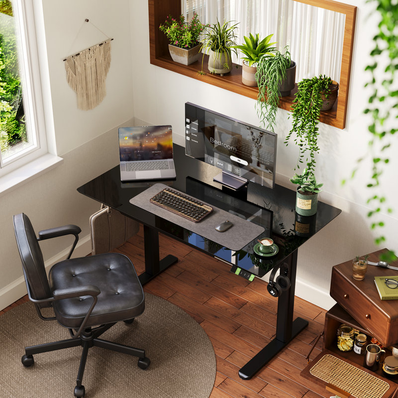 Bureau debout ergonomique réglable en hauteur avec tiroir et crochets Ashya, H 46,4 po x l 48 po x P 24 po, Noir
