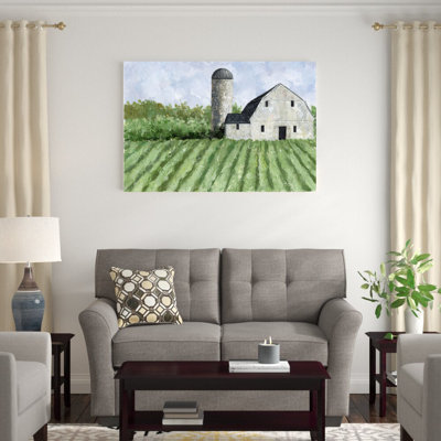 " Painted Barn Green Field "