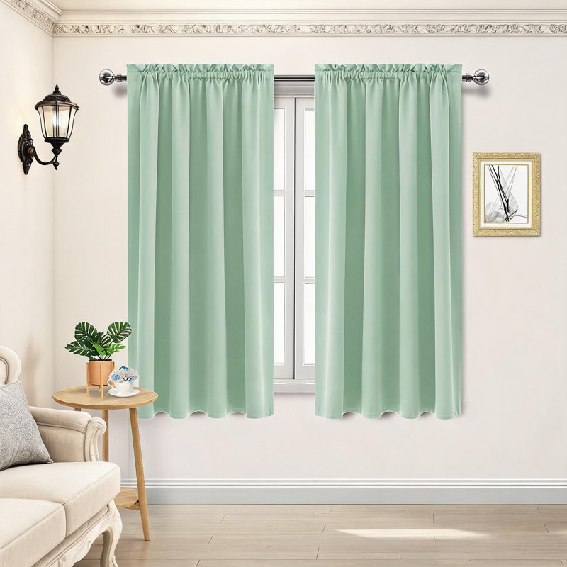 Ensemble de 2 rideaux occultant vert simple et moderne de 42 po x 72 po convenant à la chambre à coucher, au balcon, à la baie vitrée et à la décoration intérieure (ensemble de 2)