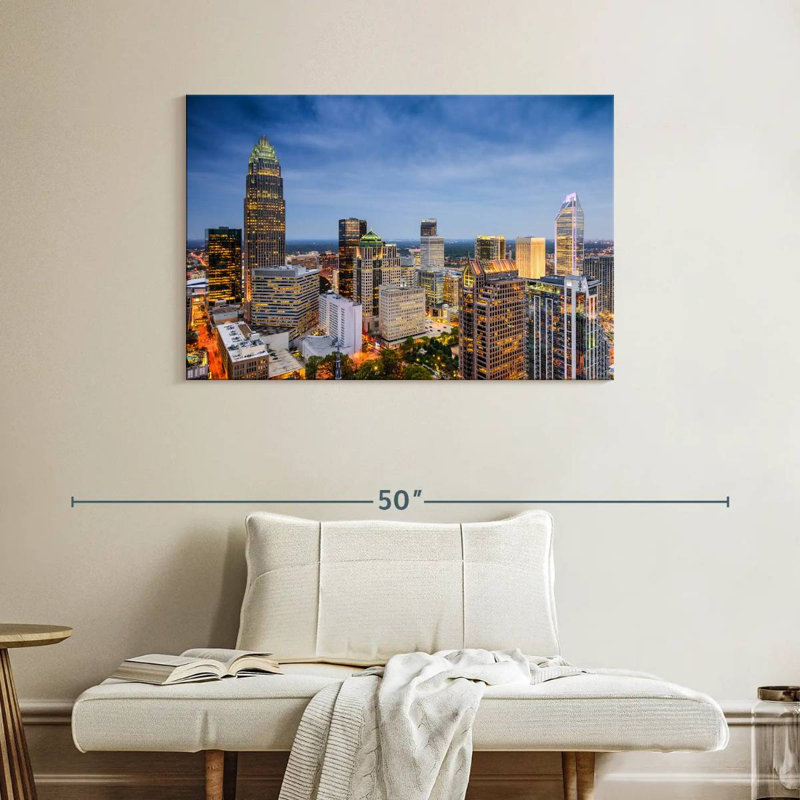 Hannes Charlotte Uptown Skyline, H 26 po x l 39 po