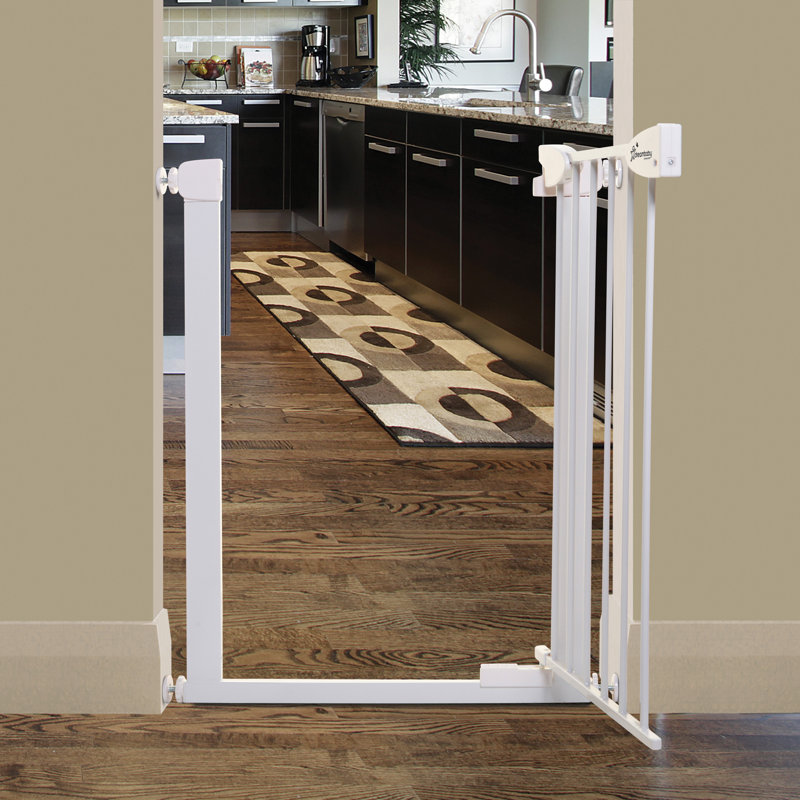 Auto Close Metal Baby Gate with EZY-Check Indicator