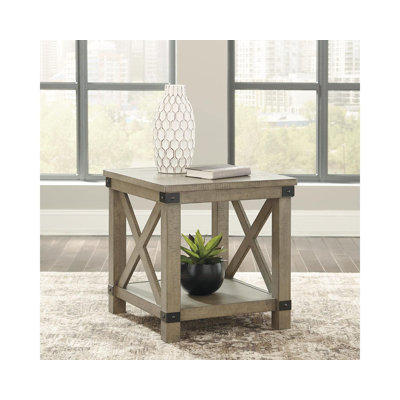 Table de bout rustique: style décontracté, fabrication artisanale, style campagnard, solution pour petit espace, assemblage requis