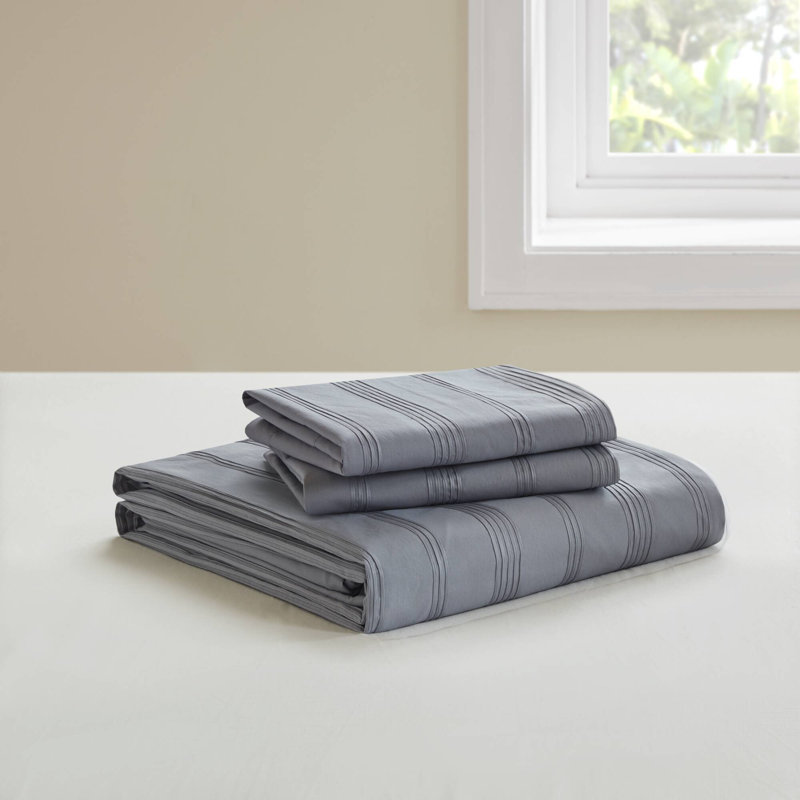 Durable Polyester Bedding Sets, Woven Stripes, Modern Style, For Home