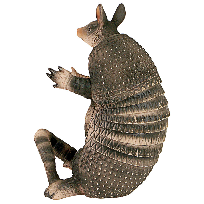 Figurines & Sculptures