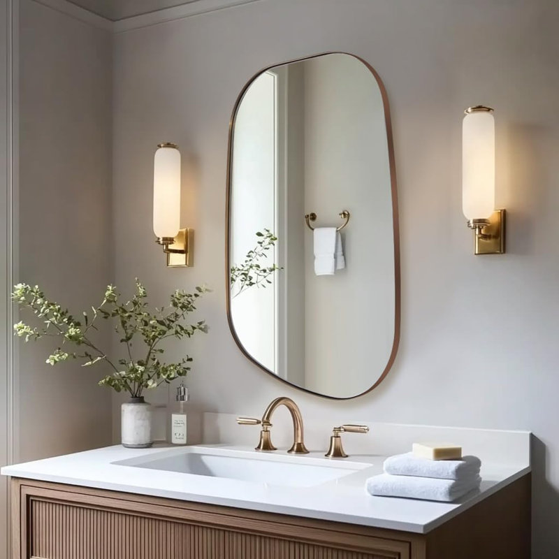 Miroir de salle de bain Huldrik Cadre en acier inoxydable, Bronze brossé, 36 po x 24 po
