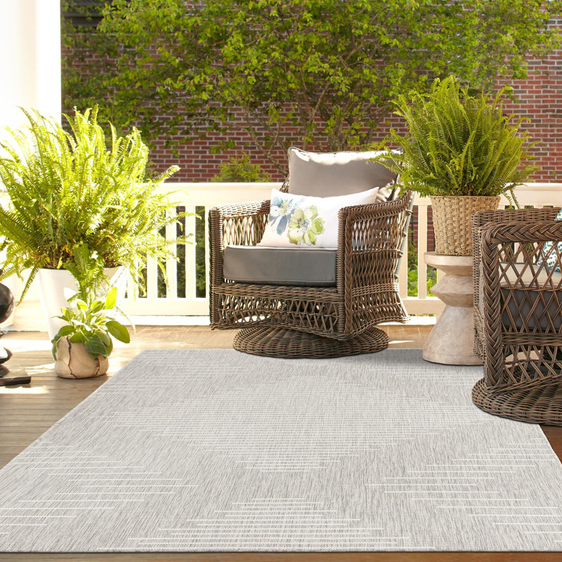 Tapis intérieur / extérieur gris Ava-Mary, Rectangle 7 pi 10 po x 10 pi