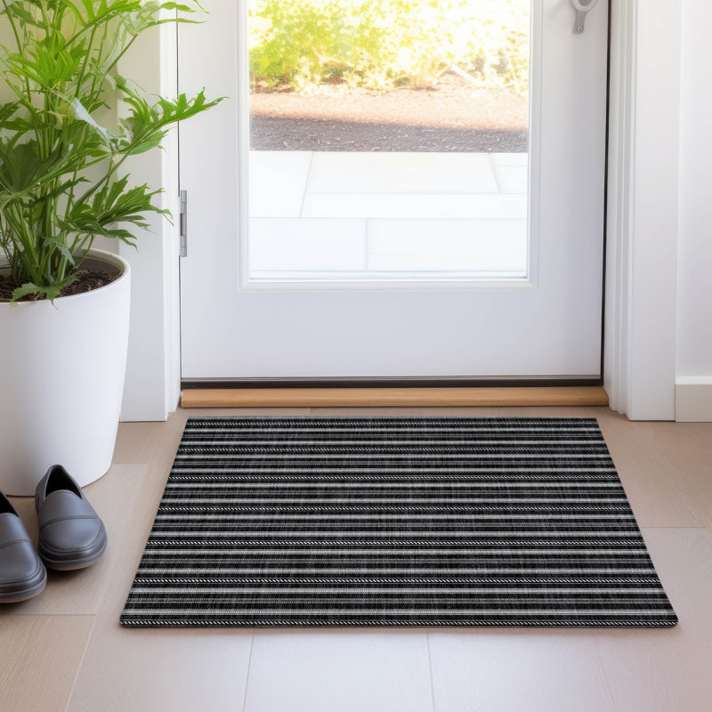 Premium Machine Washable Prisco Black Rug, Rectangle 1'8" x 2'6"