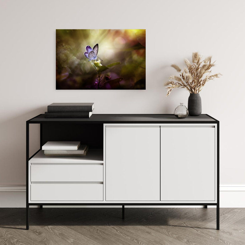 Papillon violet rêveur, papillon délicat, serein et vibrant, nature, plante, impression d'art mural, 16" H x 24" W