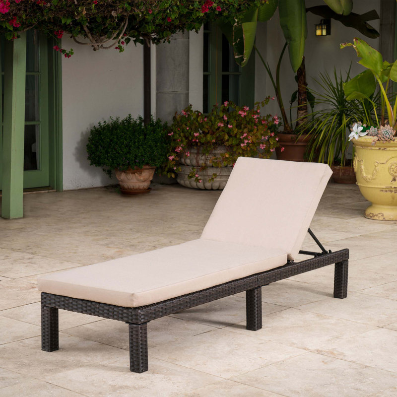 Puerta Kd Chaise Lounge With Cushion, Beige