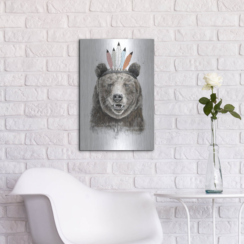 «Festival Bear» par Balazs Solti, H 24 po x l 16 po