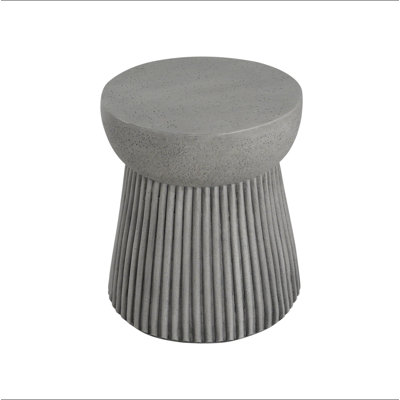 Table d'appoint d'extérieur en béton léger