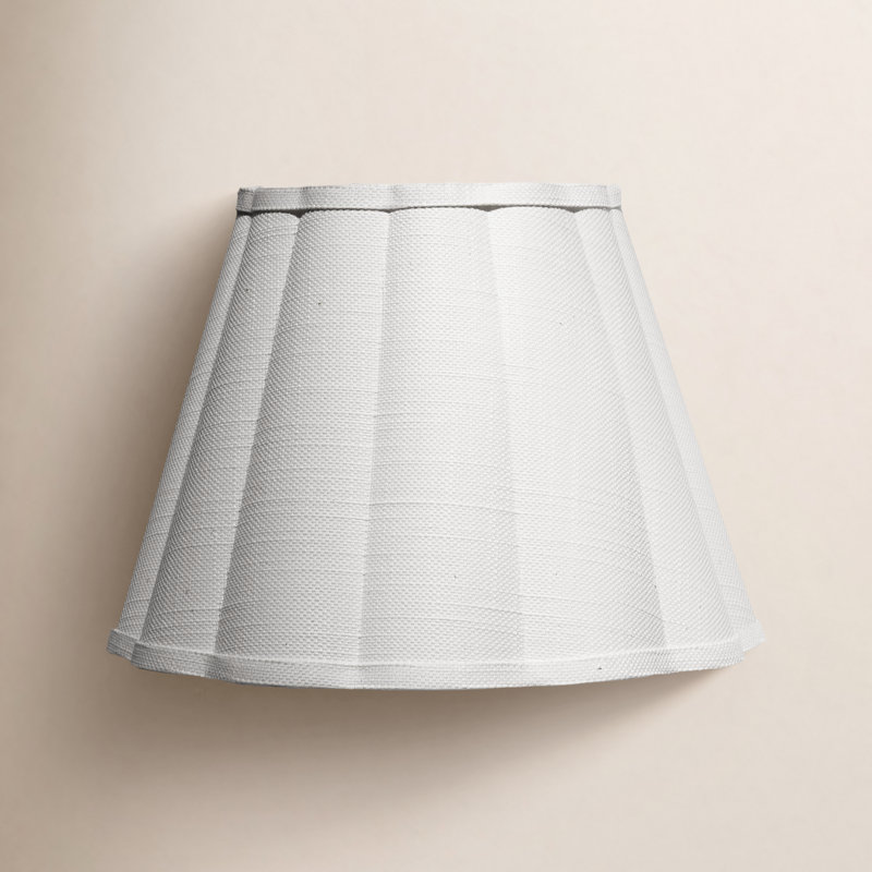 Scalloped 1-Light Wall Sconce, White Linen