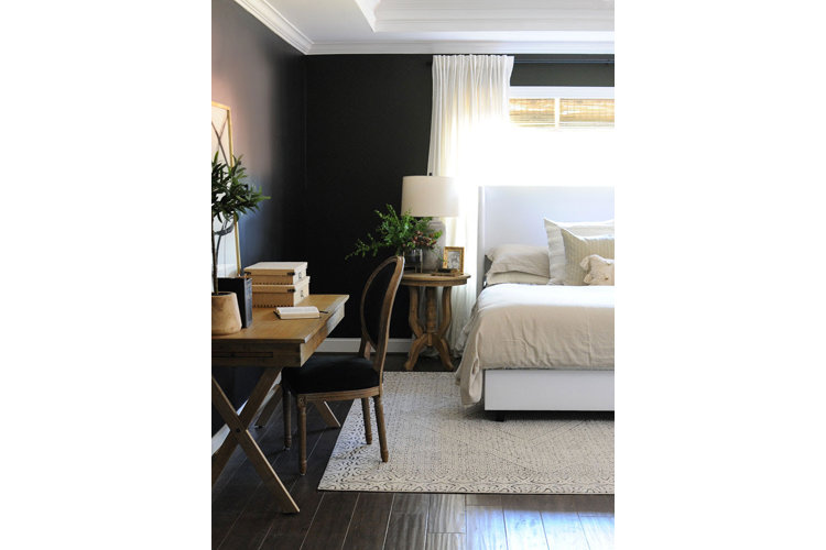 Organized room space 