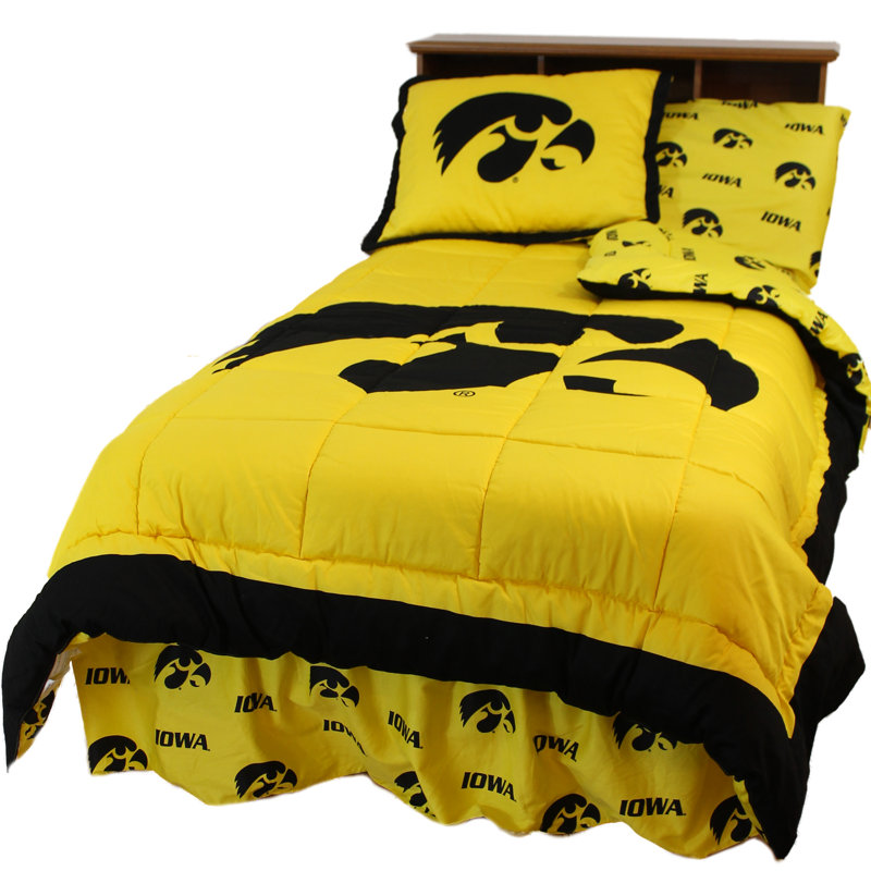 NCAA Sateen Comforter, Full Comforter + 2 Standard Shams, Iowa
