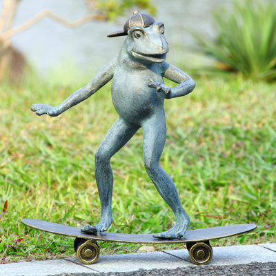 Frog Garden Statue