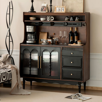 Buffet noir 47,24 po