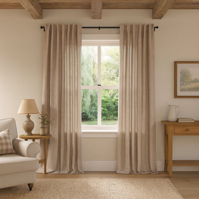 Harbour Housewares Extendable Metal Curtain Poles Kit