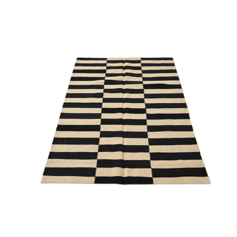 Tapis noir et blanc Orta