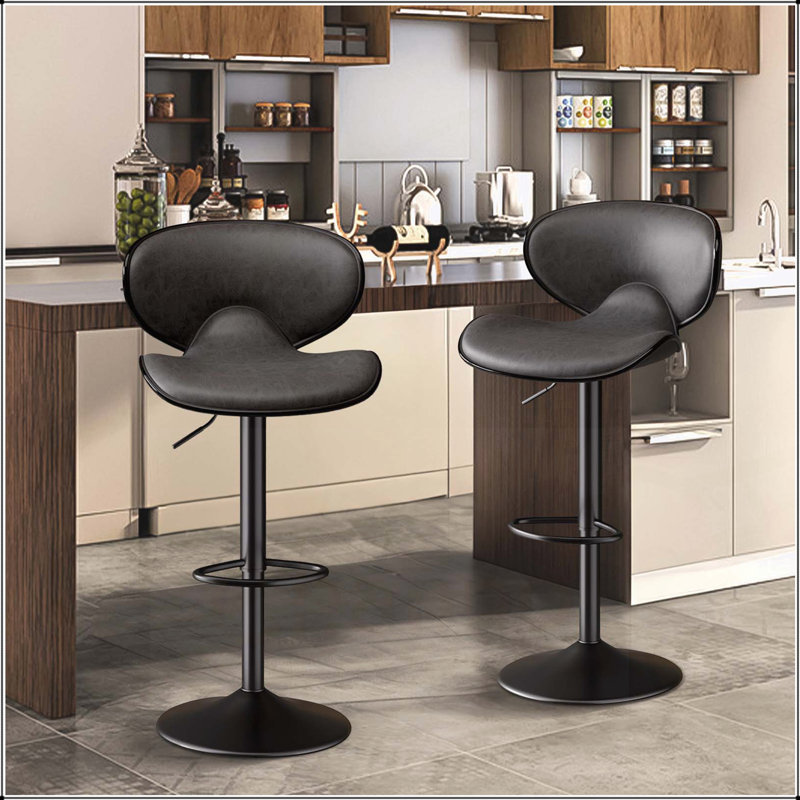 Chic tabourets de bar en similicuir avec pivot, hauteur réglable et repose-pieds pour une cuisine et un bar modernes