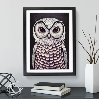 XV1022-605X An Extraordinary Owl - Single Picture Frame Print