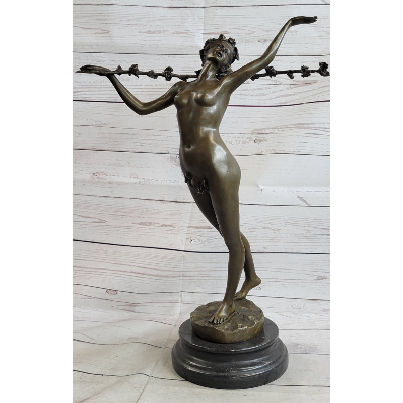 Figurines et sculptures Tashaun