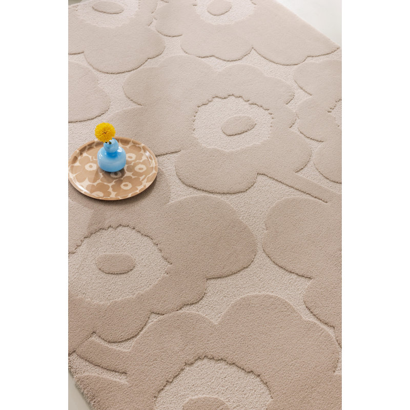 MAR Unikko, Rectangle 5'7" x 7'10"