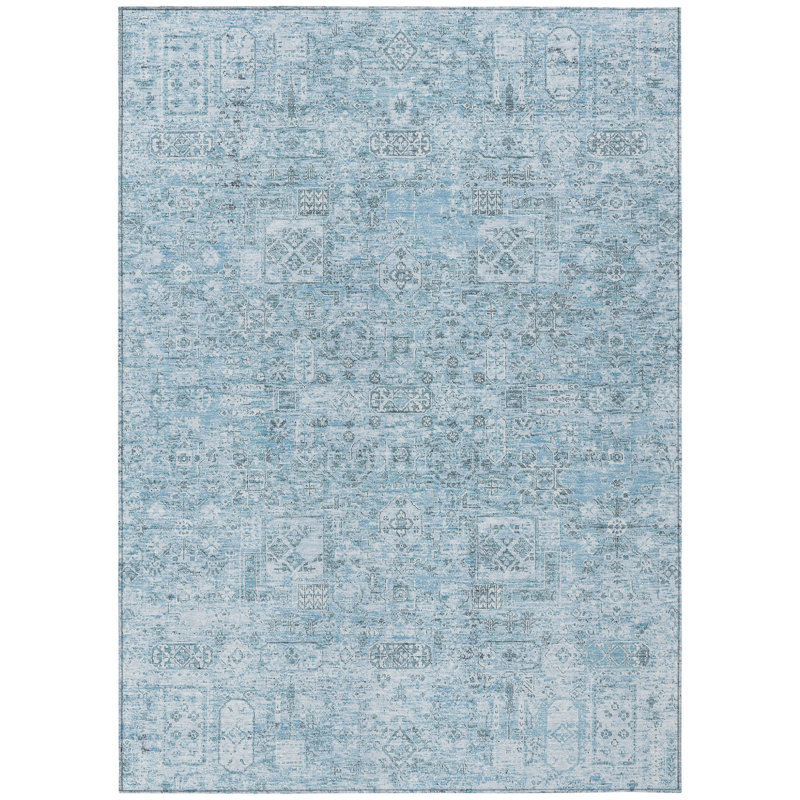 Tapis intérieur lavable floral bleu ciel et denim 8 pi x 10 pi HomeRoots