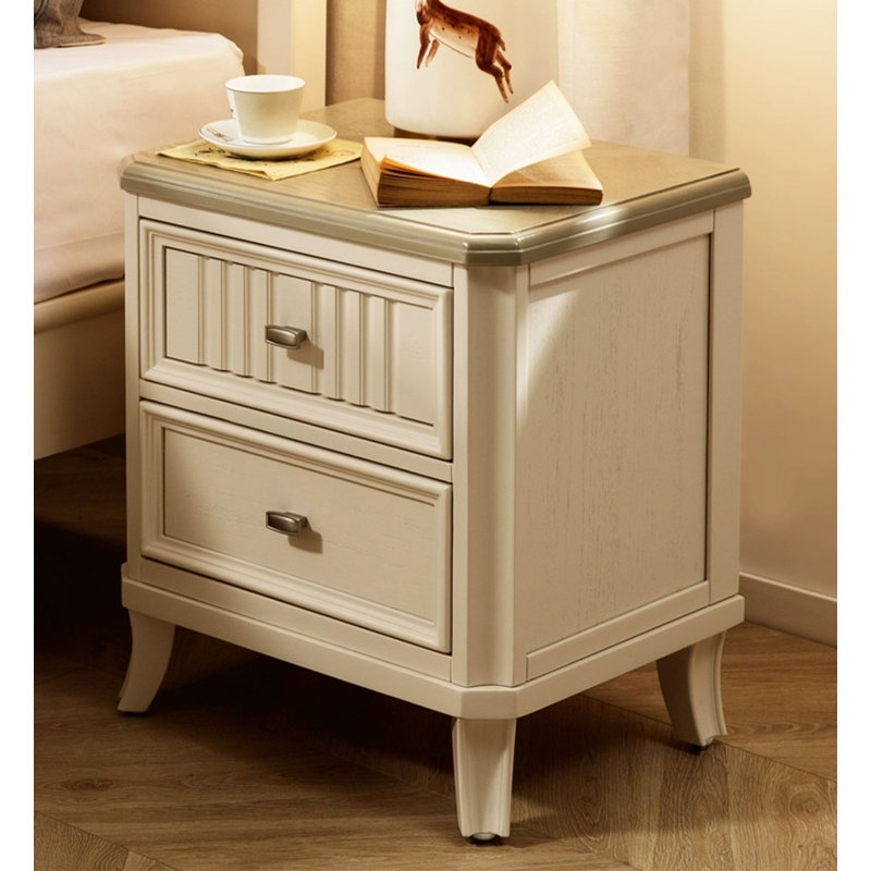 Table de chevet en chêne de style classique avec structure à tenon et mortaise convenant à la chambre à coucher
