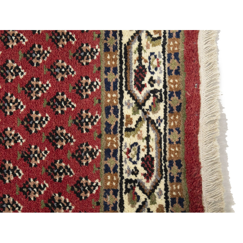 Tapis rouge Indo-Boteh