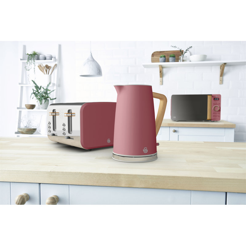 Swan Nordic 4 Slice Toaster with 6 Browning Levels, Defrost/Reheat/Cancel, Removable Crumb Trays, Cord Storage, 1500W