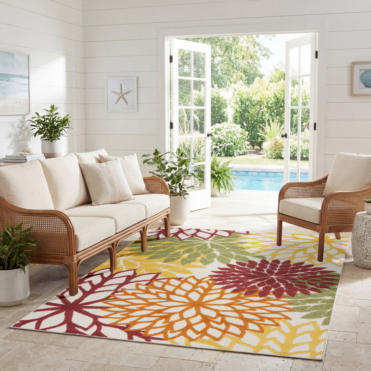 Geib Performance Floral Indoor / Outdoor Rug