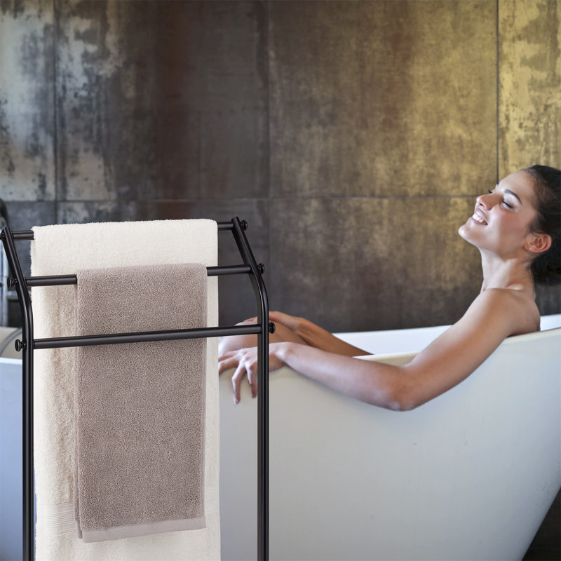 Liston Towel Stand