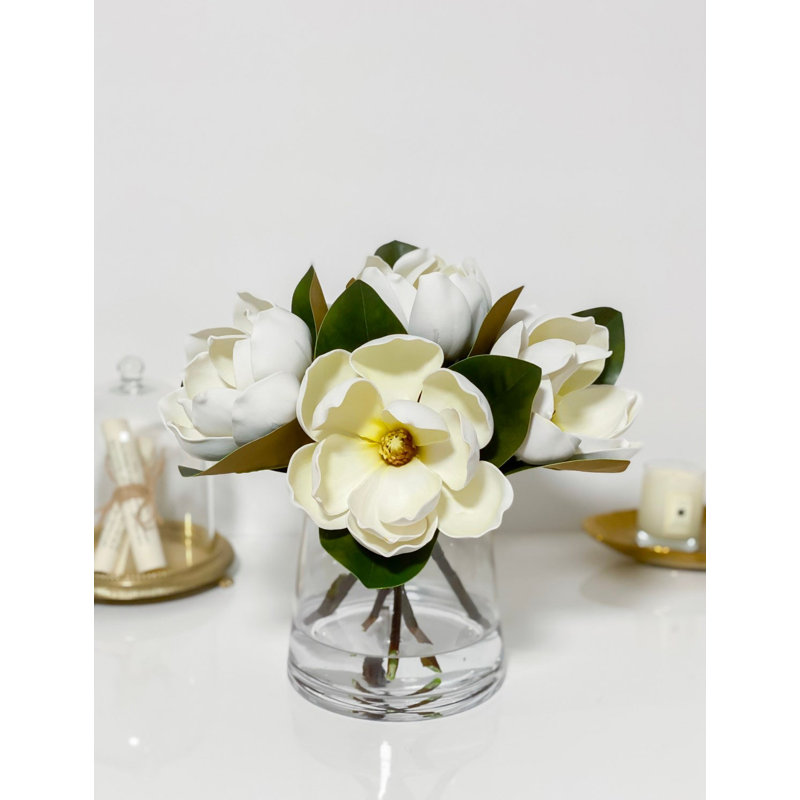Arrangement de Magnolia blanc de qualité supérieure - vraies fleurs de magnolia réalistes