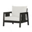 Chaises club d'extérieur (ensemble de 2), structure en bois d'acacia avec accents textilène noir, coussins blancs hydrofuges pour patio / cour arrière / terrasse