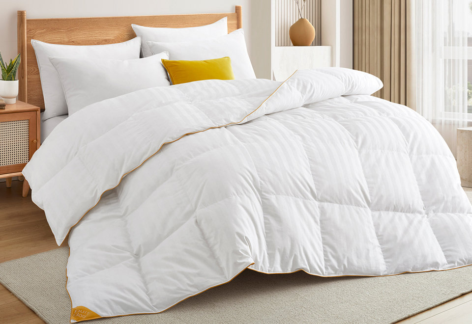 Goose Feather & Down Comforter