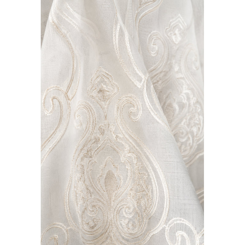 Panneau de rideau simple diaphane avec passe-tringle Ellianna, l 52 po x L 96 po