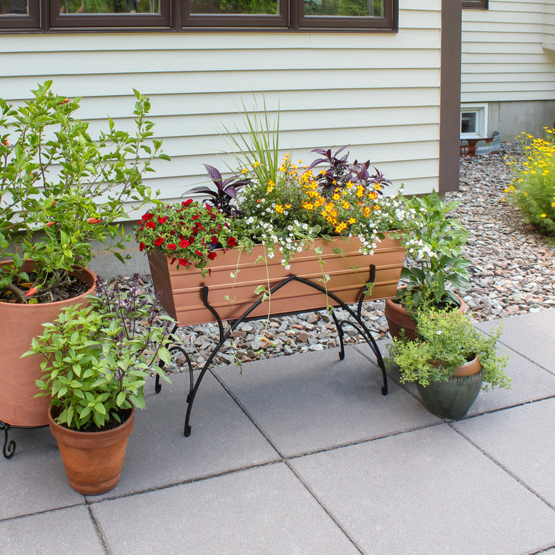 Metal Elevated Planter, Copper