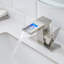 Robinet de lavabo de salle de bain à DEL, bec cascade, 3 couleurs changeant selon la température de l'eau, un trou fixé au comptoir, poignée simple, nickel brossé, eau chaude froide-122075559