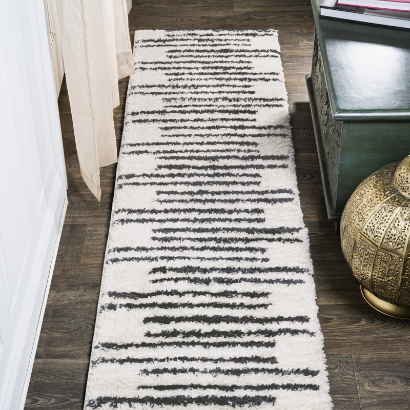 Petra Stripe Geometric Shag White/Gray Rug, Rectangle 5'1" x 8'