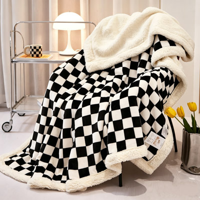 59×71 in Checkerboard Electric Heated Throw